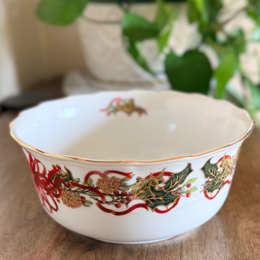 Vintage Andrea by Sadek Christmas Garland Serving Bowl 1994 Japan‎ Gold Trim